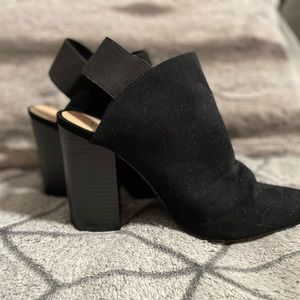 Black chunky heels